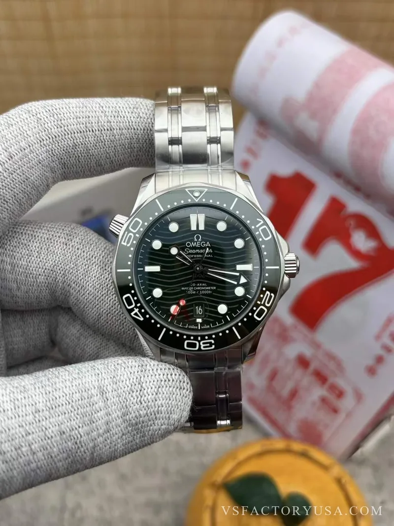 Omega Seamaster Diver 300M 42mm Green Dial Green Ceramic Bezel 1:1 Super Clone
