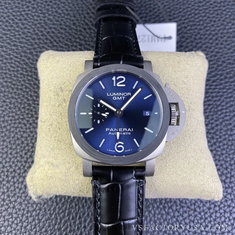 Panerai Luminor GMT 42mm Blue Dial 1:1 Super Clone