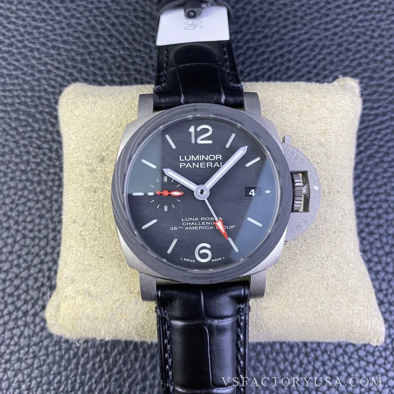 Panerai Luminor Luna Rossa GMT 44mm PAM01036 1:1 Super Clone