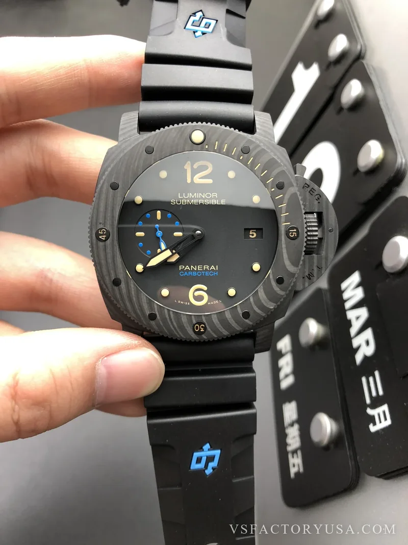 Panerai Submersible 1950 Carbotech 47mm PAM00616 1:1 Super Clone