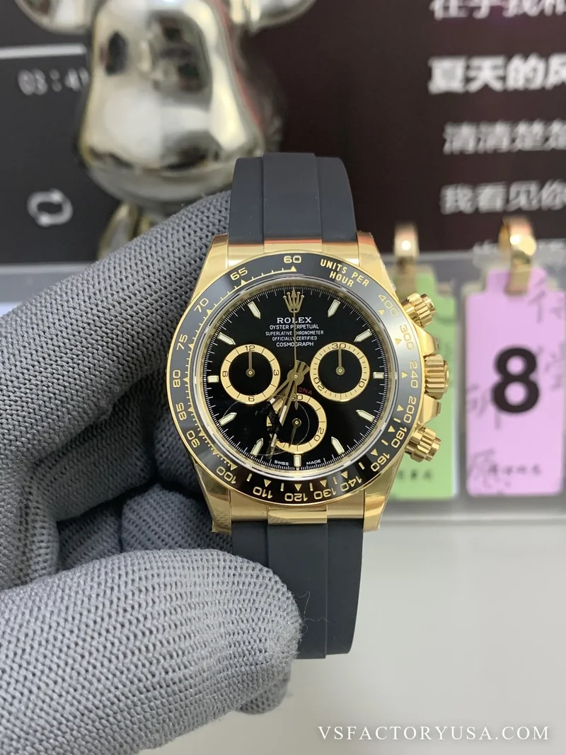 Rolex Cosmograph Daytona 40mm Black Panda Dial Yellow Gold Rubber Strap 1:1 Super Clone