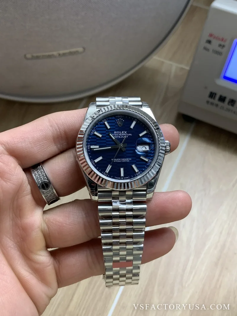 Rolex Datejust 41mm Blue Fluted Motif Dial Fluted Bezel Jubilee Bracelet 1:1 Super Clone
