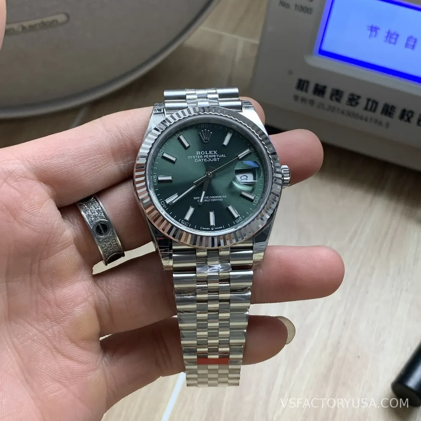 Rolex Datejust 41mm Mint Green Super Clone | VS Factory — photograph 1 of 1