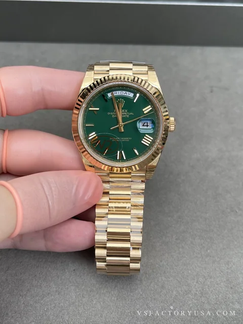 Rolex Day-Date 40 Yellow Gold Green Roman Super Clone | VS Factory