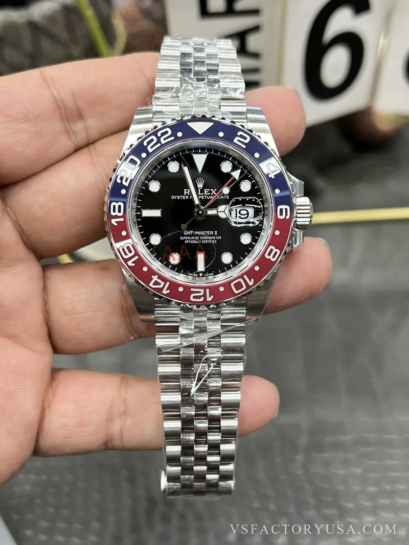 Rolex GMT-Master II Pepsi Red/Blue Ceramic Bezel Jubilee Bracelet 1:1 Super Clone