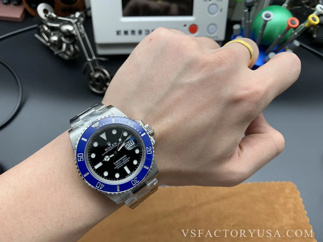 Rolex Submariner Date Cookie Monster Blue Bezel 41mm 1:1 Super Clone