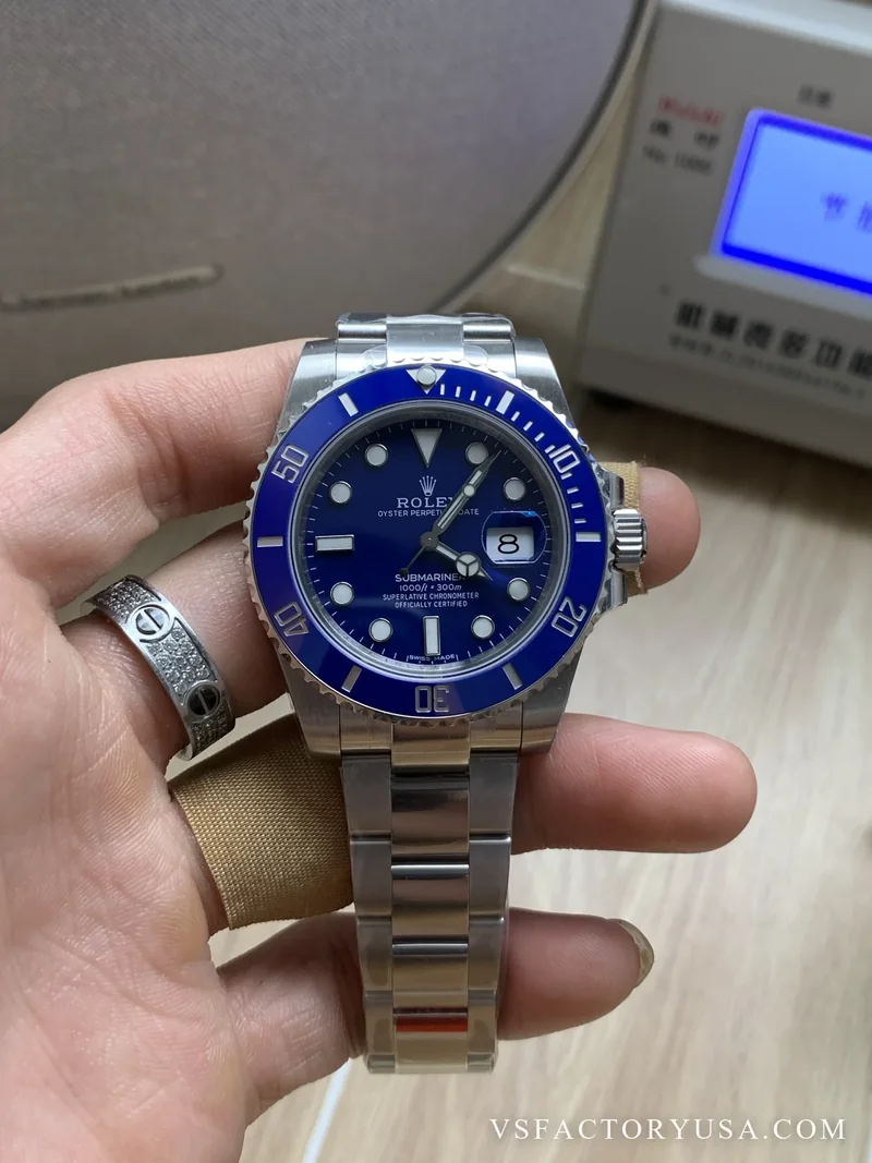 Rolex Submariner Date Smurf Blue 40mm 1:1 Super Clone